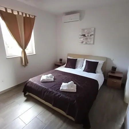 Villa Marie 5-sterne Kornić